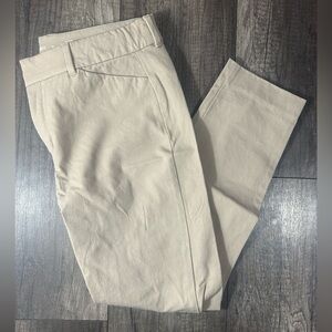 Old Navy - Cream Pixie Pant - Size 12
